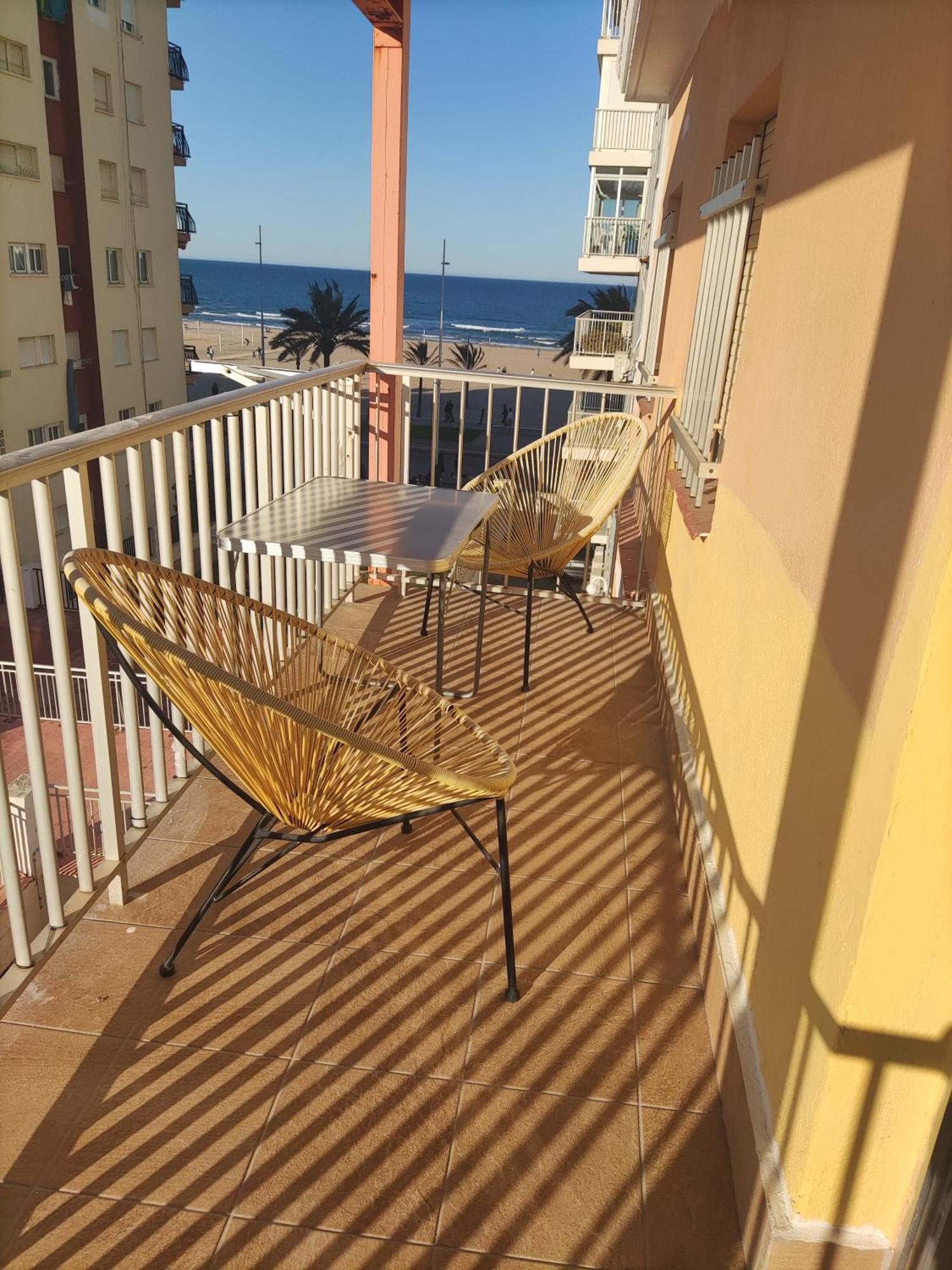 Apartamento En Playa De Gandia Eksteriør billede